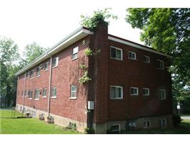 Foto del edificio - 6360 Revere Ave