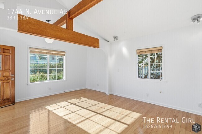 Foto del edificio - 1744 N. Avenue 45-