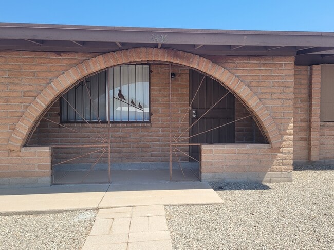 Front entry - 2436 W Sumaya Way