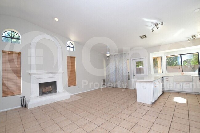 Foto del edificio - 2409 W Marlboro Dr