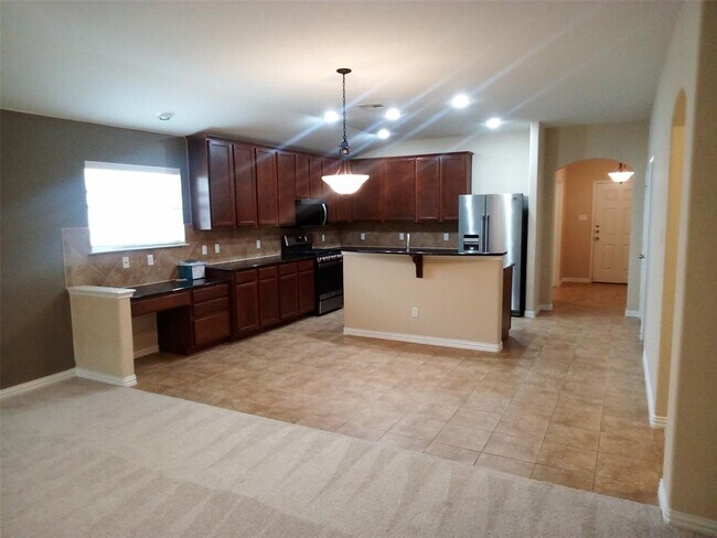 Building Photo - 2024 Pecan Valley