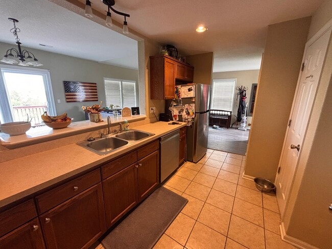 Building Photo - Italian Estates Property Management