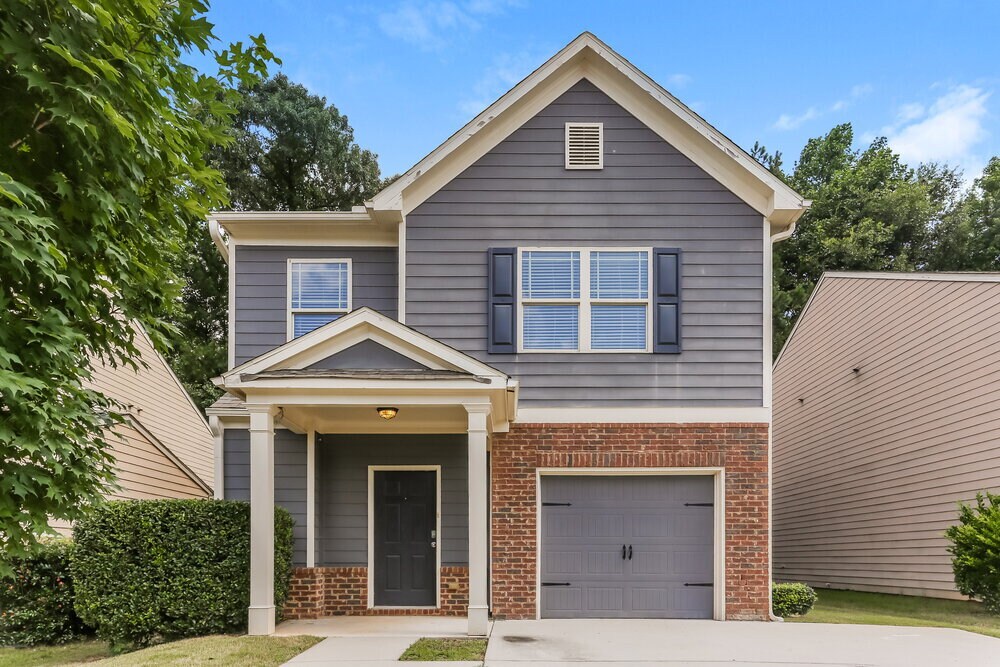 Primary Photo - 250 Stillwood Dr