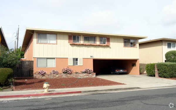 Foto del edificio - 1758 S Grant St