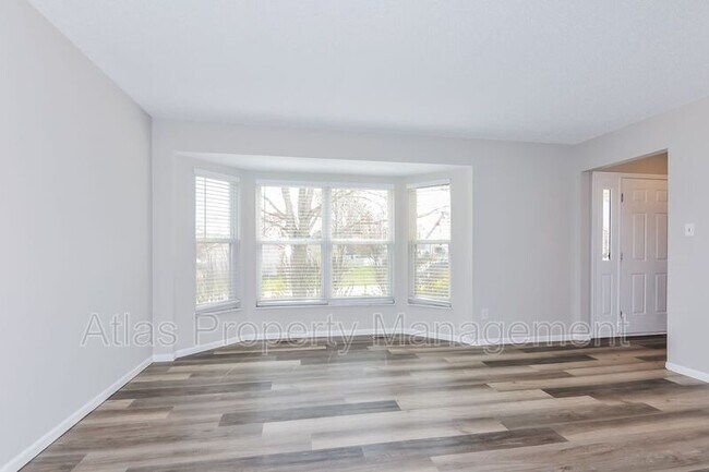 Building Photo - 620 Bennington Dr