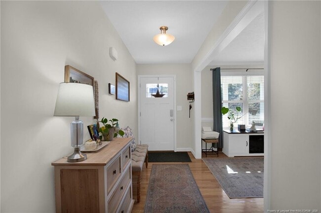 Foto del edificio - 1029 Woodyhill Ln