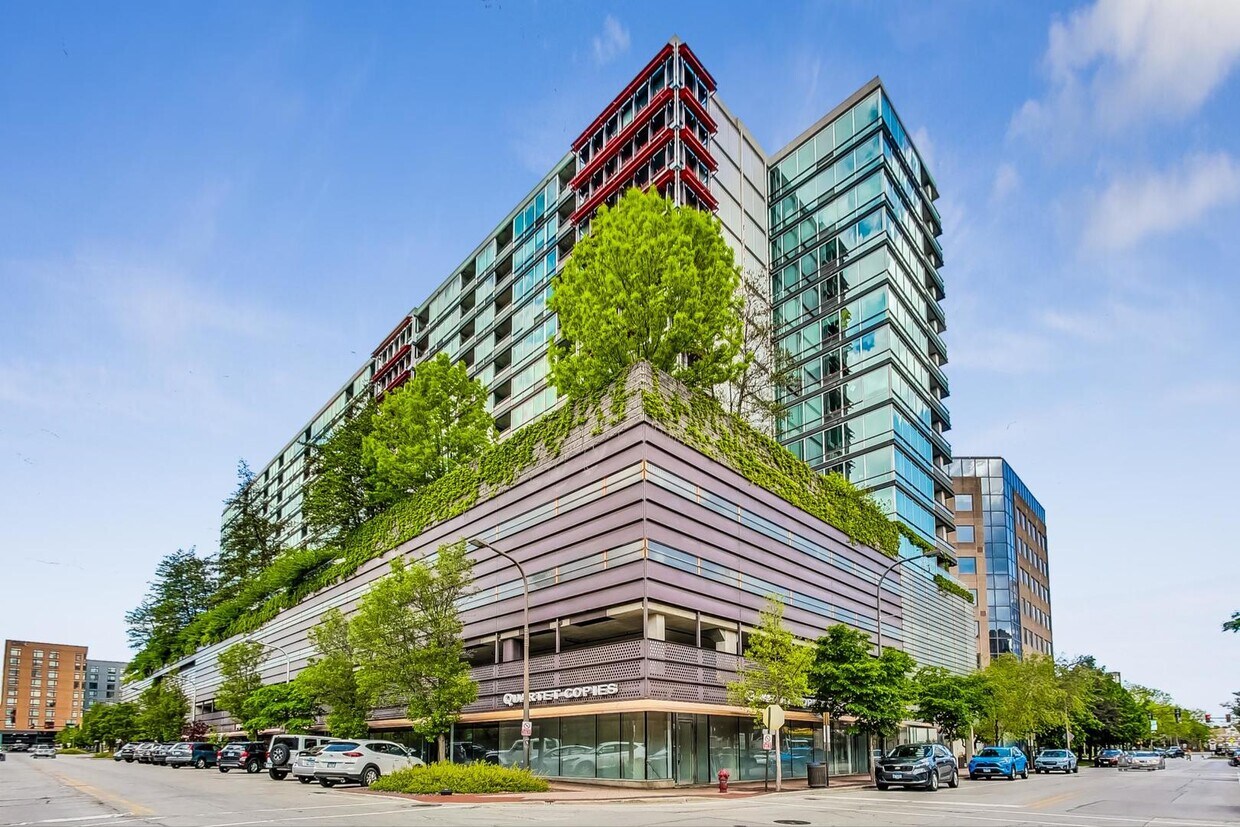 Foto principal - 800 Elgin Rd