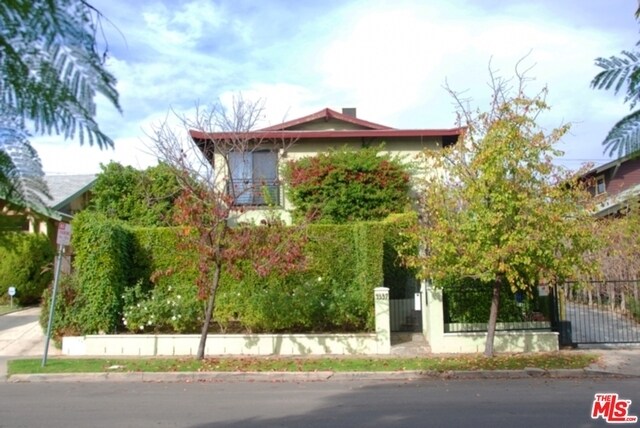 Primary Photo - 4337 Kingswell Ave