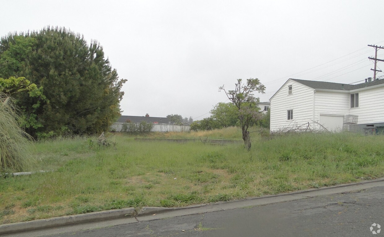 Primary Photo - 436 Washington St