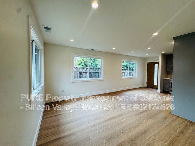 Foto del edificio - 1072 S 11th St