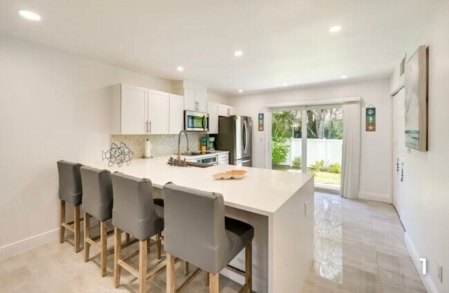 Foto del edificio - 731 W Elkcam Cir