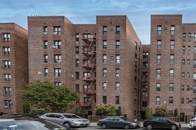 Building Photo - 3751 86th St