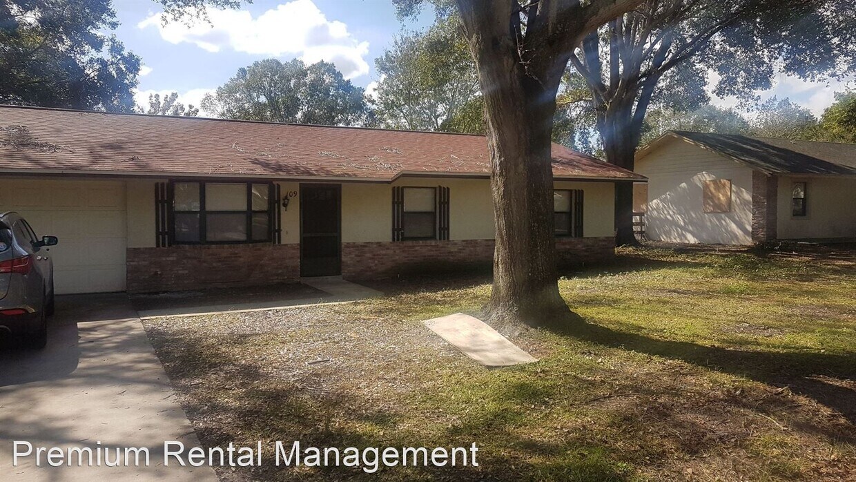 Primary Photo - 3 br, 2 bath House - 109 E. Chester St 109