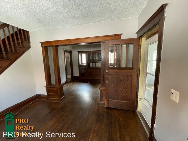 Building Photo - 3 br, 1 bath House - 1744 Dayton Avenue