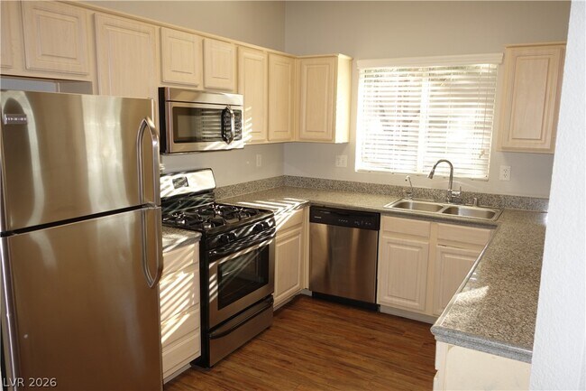 Building Photo - 5250 S Rainbow Blvd
