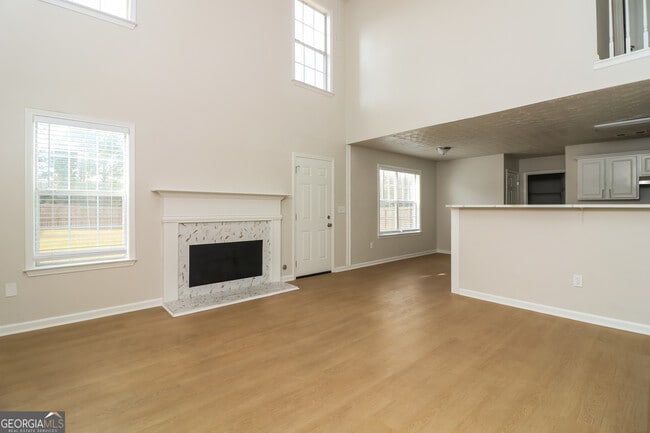 Building Photo - 7915 Clearview Cir