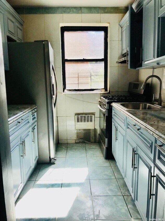 4425 Macnish St Unit 2Fl, Queens, NY 11373 Apartment for Rent in