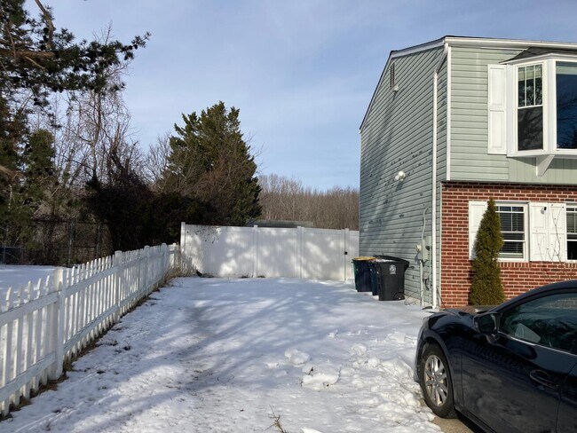 Foto del edificio - 3804 Charred Oak Dr