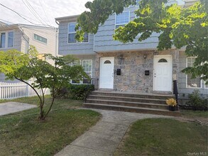 Building Photo - 62 Hickory Rd