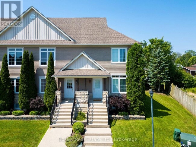 Building Photo - 24-24 Albery Ct