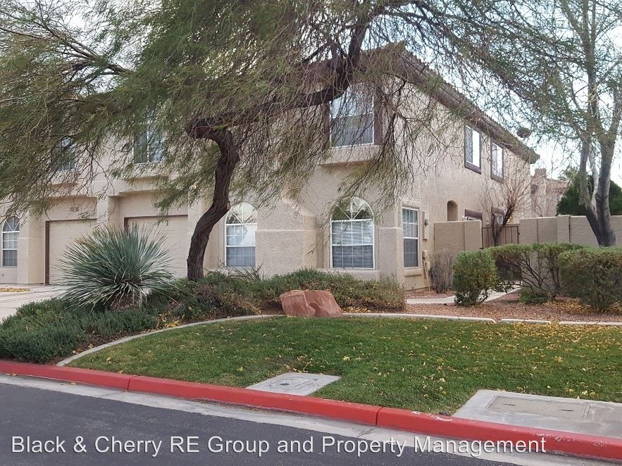 Primary Photo - 2603 Giant Redwood Ave