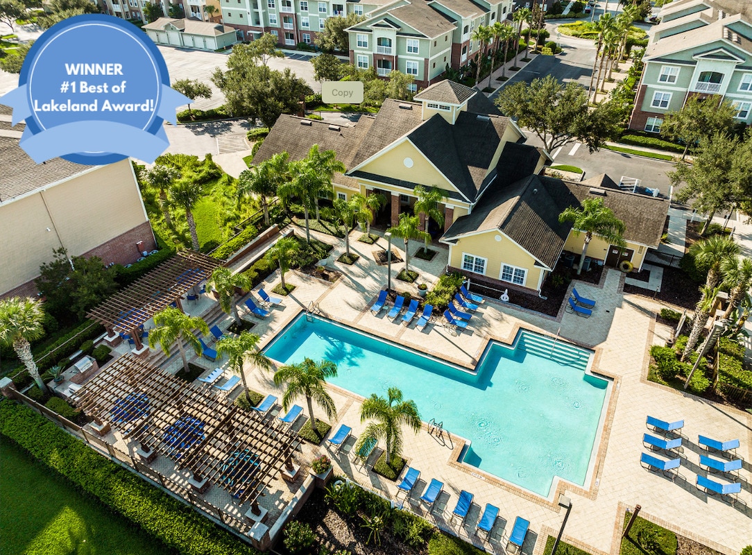 Town Center At Lakeside Village Apartments in Lakeland, FL