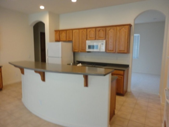 Foto del edificio - 14425 W Monte Vista Rd