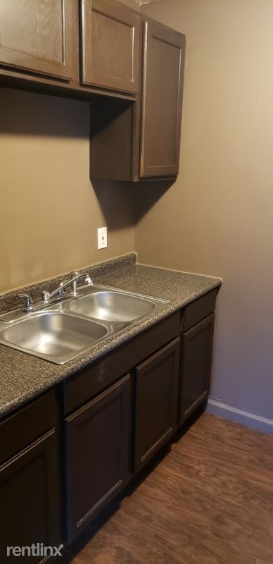 Foto del edificio - 2812-2822 Price Ave
