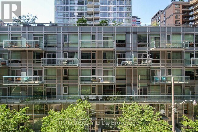 Building Photo - 21 Nelson St