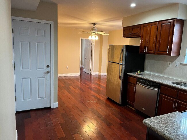 Foto del edificio - 1808 S 17th St