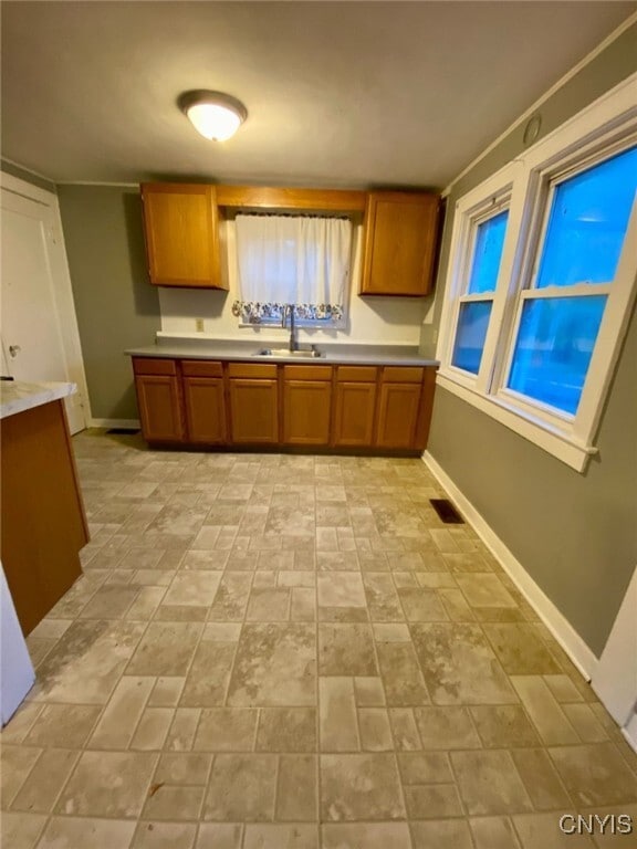 Building Photo - 6663 Collamer Rd