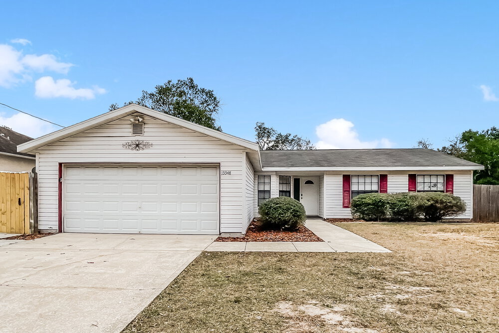 Primary Photo - 13348 Linden Dr