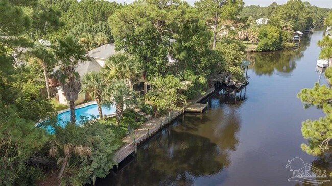 Building Photo - 1611 Luzon Ln