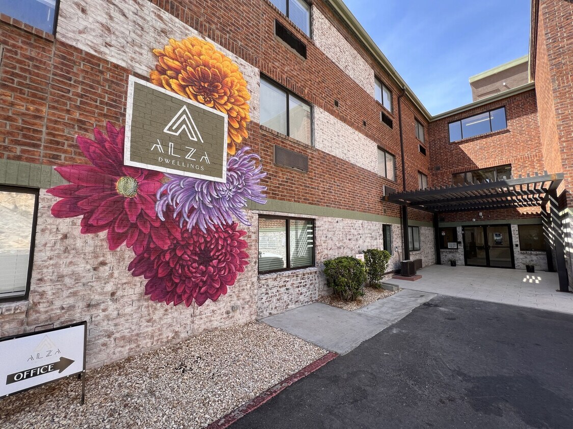 Alza Dwellings Apartments 1831 Murchison Dr El Paso, TX