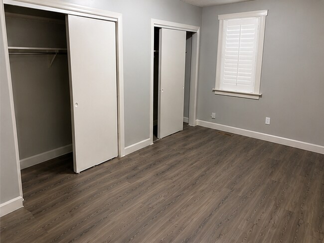 Dormitorio 2 - 900 S Grant Ave