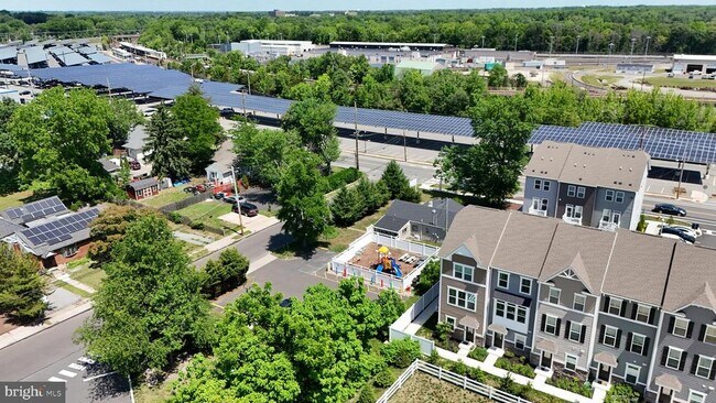 Foto del edificio - 2 Sidney Ln