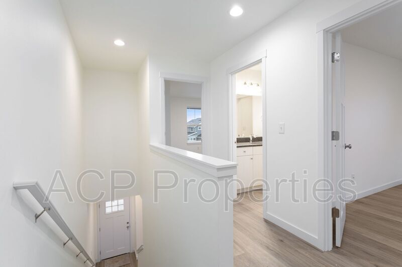 2288 Brome St Unit C, Lynden, WA 98264 Condo for Rent in Lynden, WA