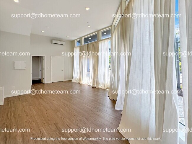 Foto del edificio - 7118 Beacon Ave S