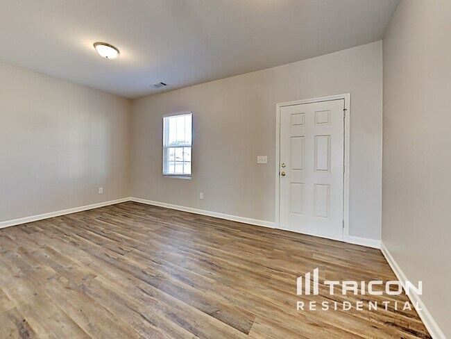 Foto del edificio - 238 Trail Winds Dr