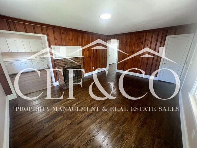 Foto del edificio - 2 bedroom home now available in Spartanburg
