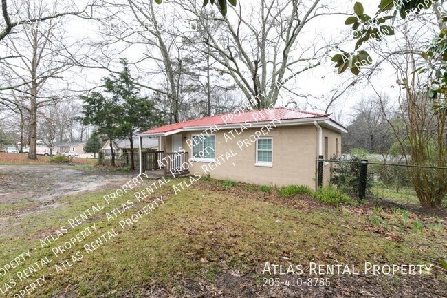 Foto del edificio - 4344 Sharon Church Rd