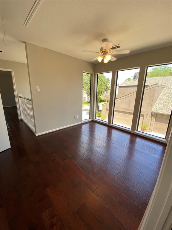 Building Photo - 1475 Bering Dr