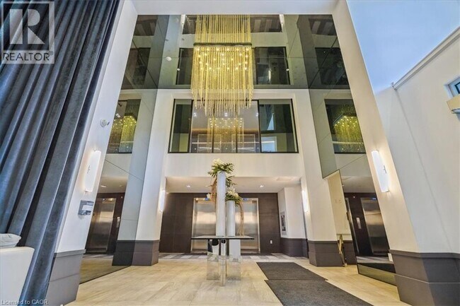 Photo du bâtiment - 10 Concord Pl