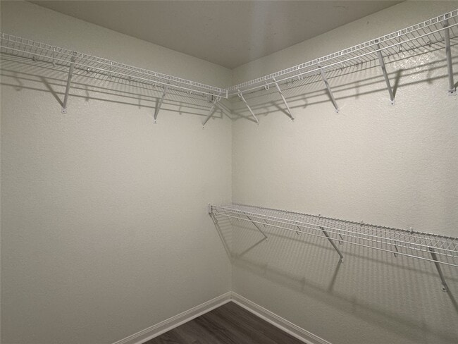 Building Photo - 21326 Echo Manor Dr