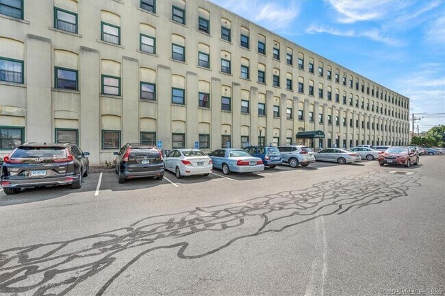 Foto del edificio - 438 Judd Square