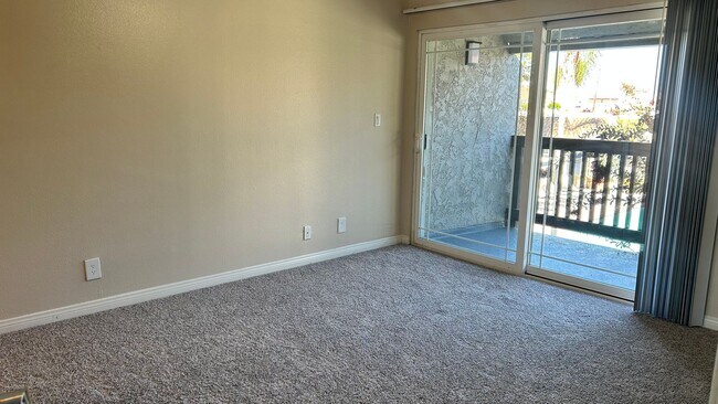 Interior Photo - Summer Crest Apartments