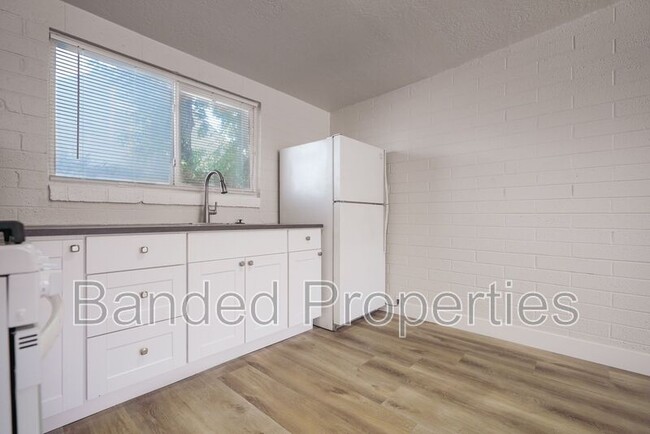 Building Photo - 1390 W 7800 S