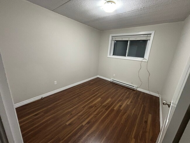 Building Photo - 251 Erb St. W