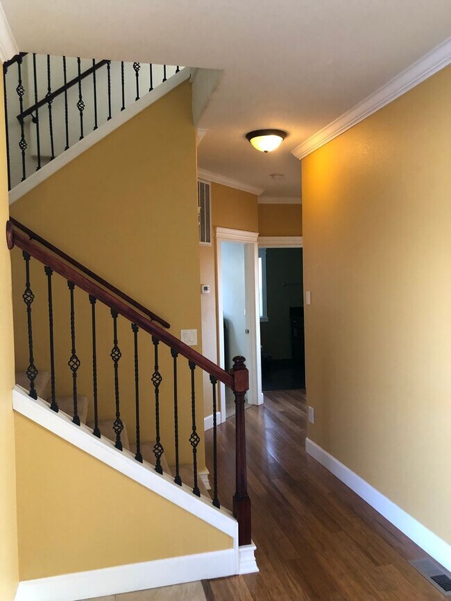 Building Photo - Luxury East Medford Home with 4 Bedrooms, 2 Bonus Rooms & Dual Living Areas