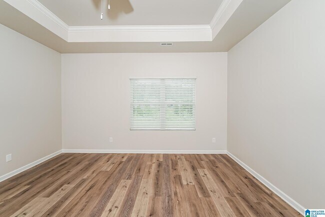 Building Photo - 5630 Post Oak Trl